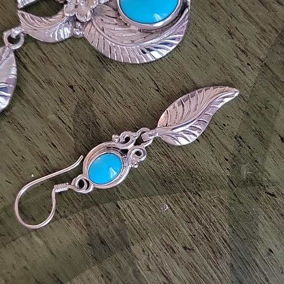 Turquoise Set - Picture 2 of 7